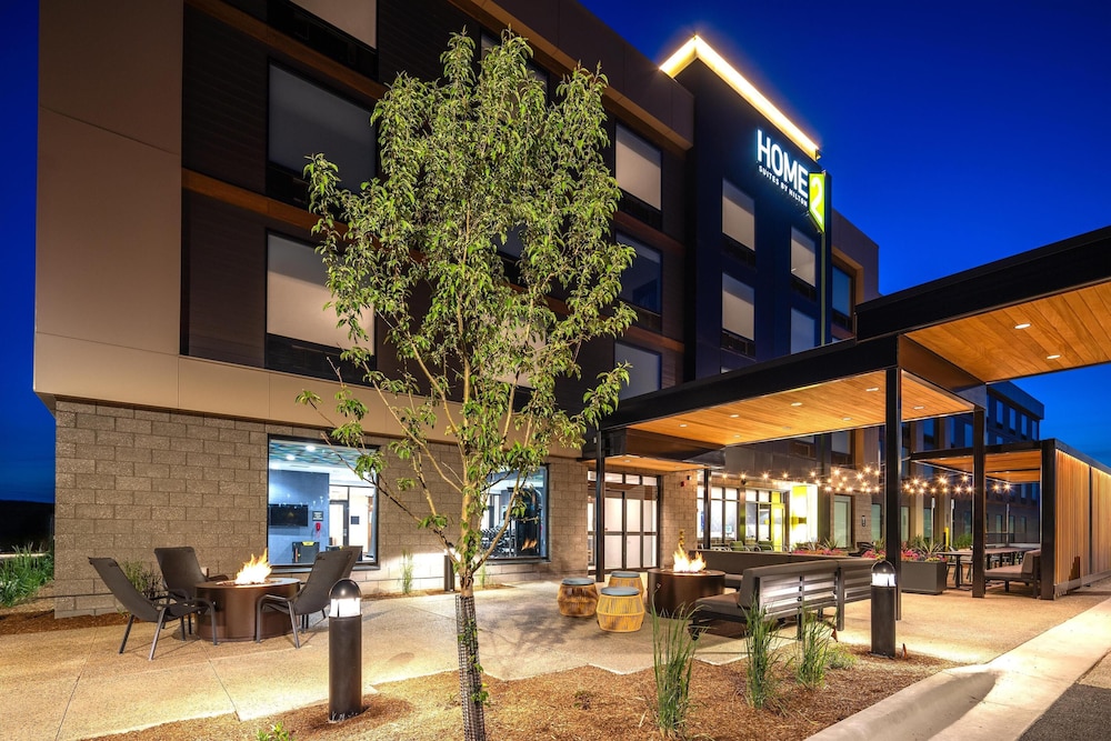 Home2 Suites by Hilton Kalispell - photo 40