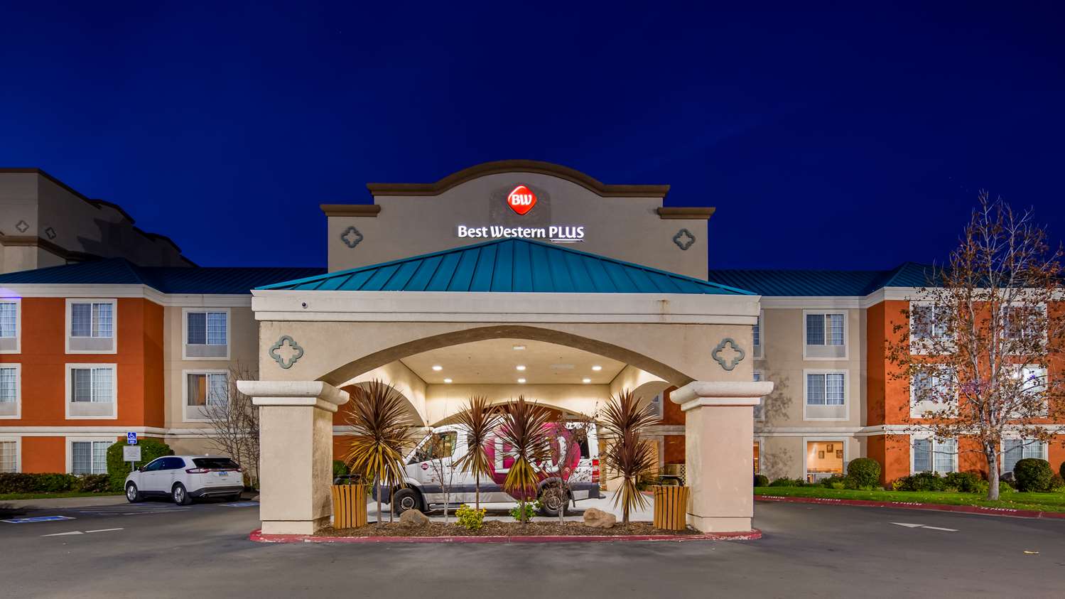 Airport Inn and Suites — hotel in Oakland