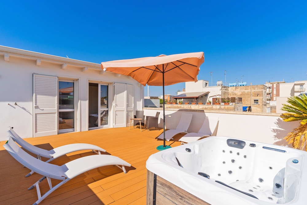 3644 Attico di Leo by Barbarhouse — 4-Star Luxury Hotel in Lecce, Italy