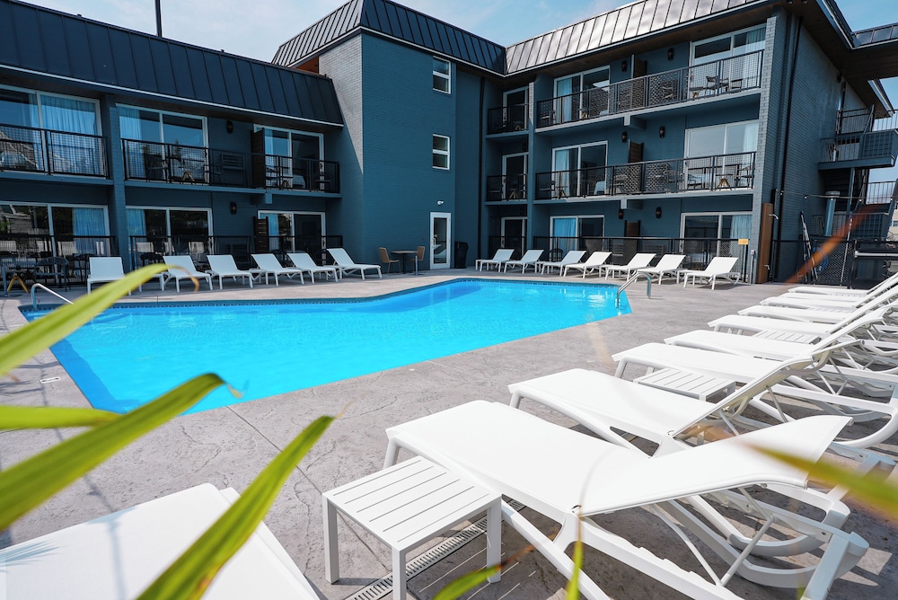 The Boulevard Hotel — hotel in Beach Haven
