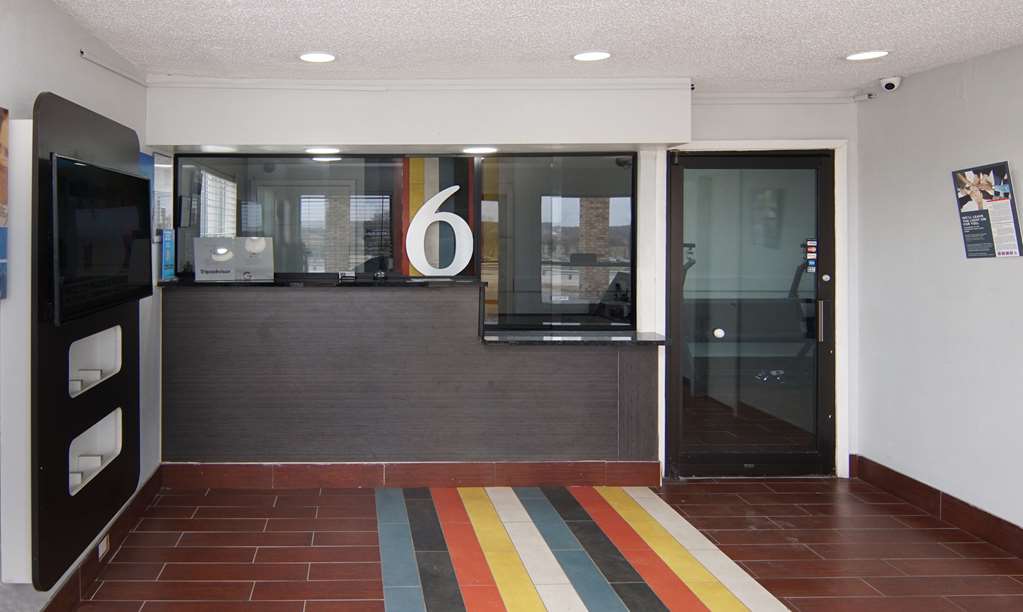 Motel 6 Red Oak TX Dallas - photo 4