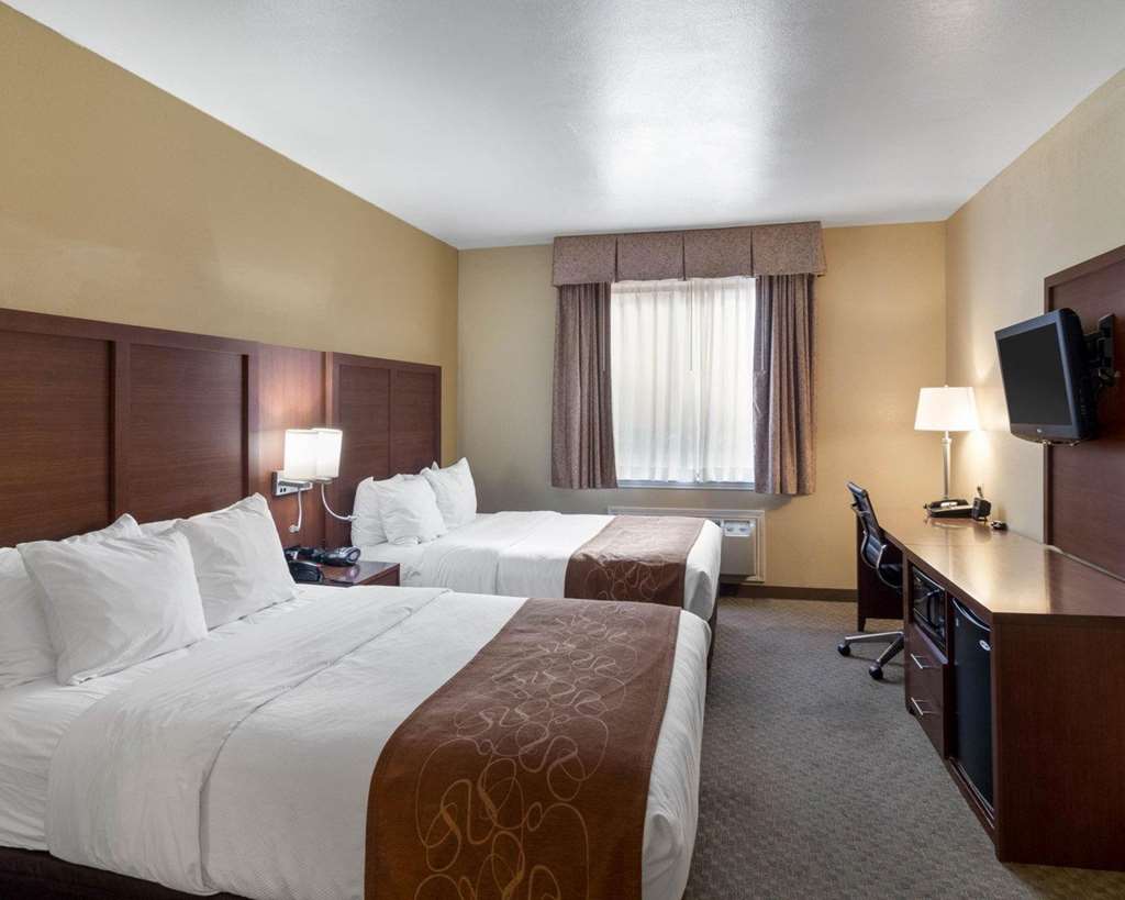 Quality Suites Midland North Loop 250 - photo 11