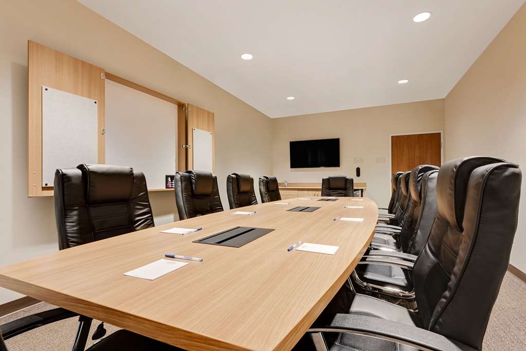 Microtel Inn & Suites by Wyndham Clarion - photo 13