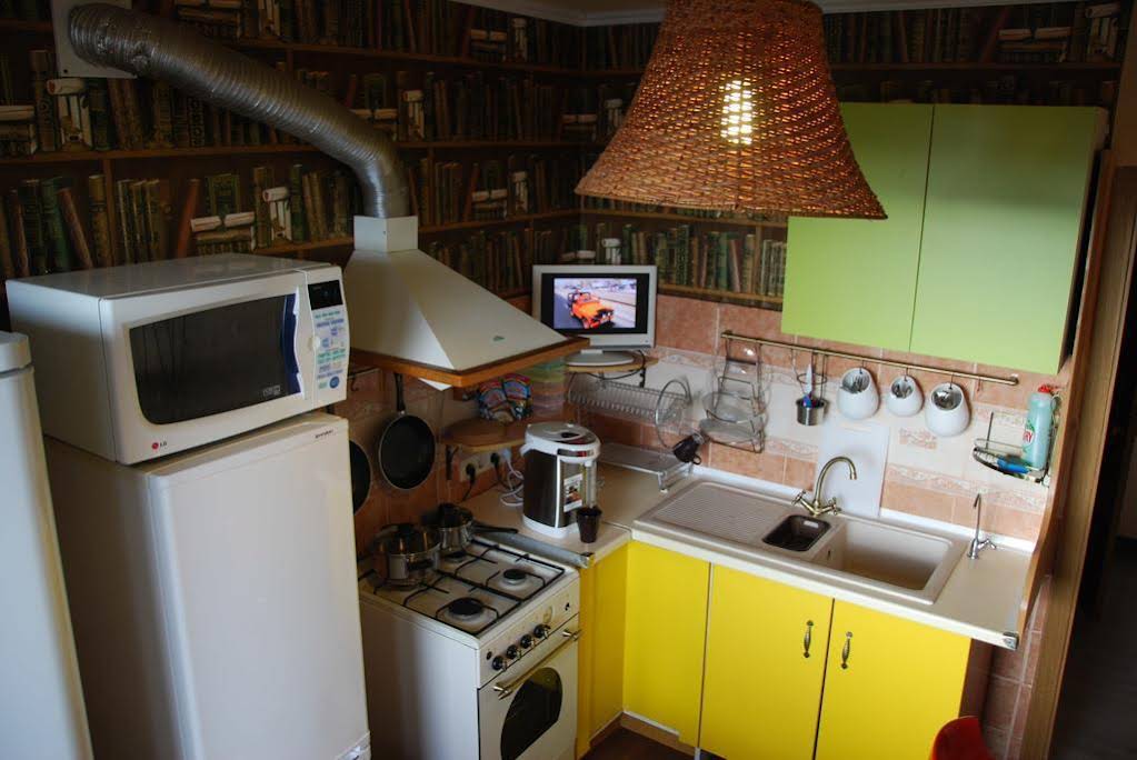 Crazy Monkey Hostel next to the Moscow Zoo — 5-Star Luxury Hotel in Moscow, Russia