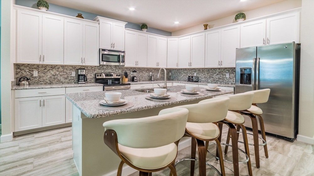 4742 Sleepy Hollow Drive - photo 13