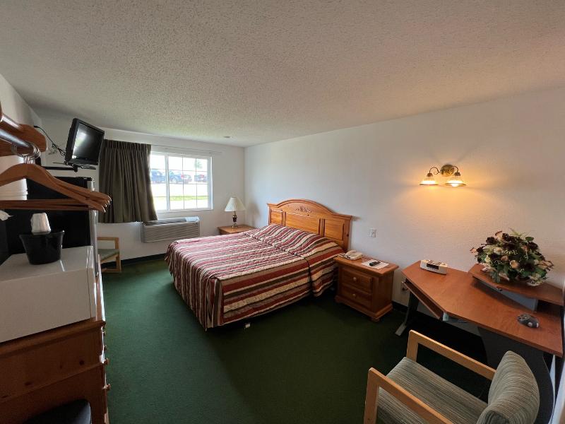 Red Bud Country Inn - photo 8