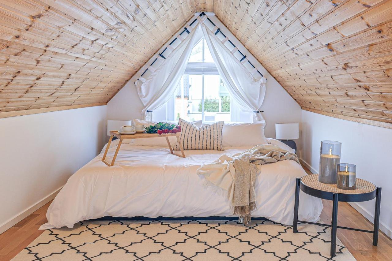Fully Equipped Home Close to Malmö & Copenhagen — 4-Star Luxury Hotel in Vellinge, Sweden