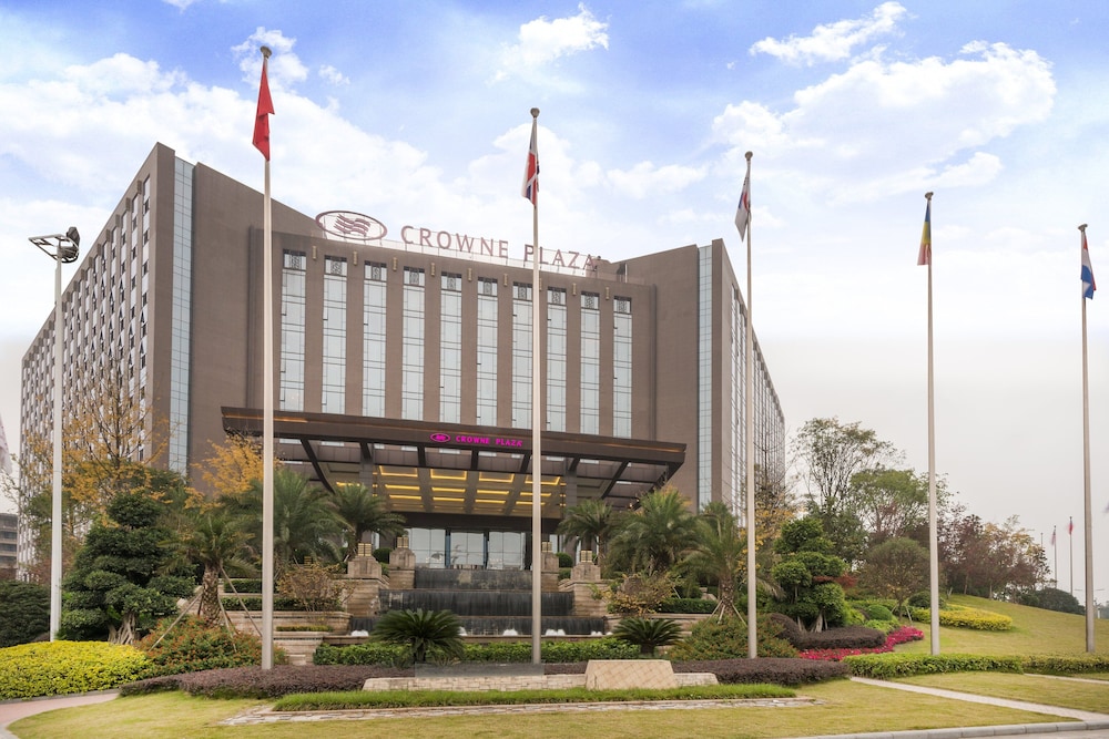 Crowne Plaza Chengdu West by IHG — hotel in Chengdu
