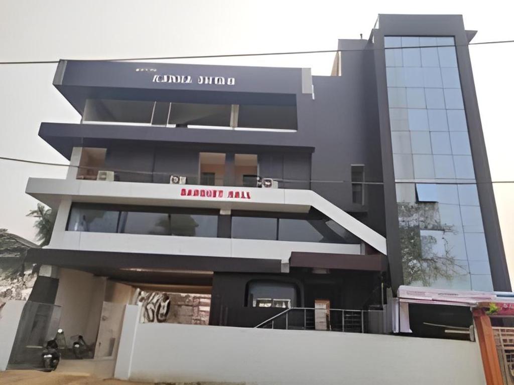 Hotel Kanha Shyam in Madhubani, India
