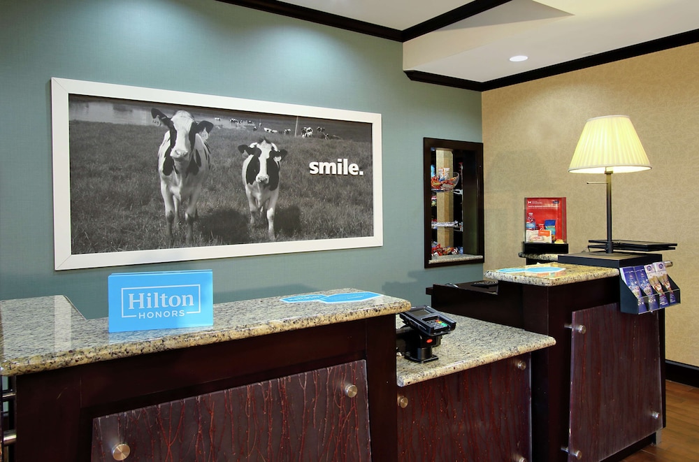 Hampton Inn & Suites Buffalo - photo 5