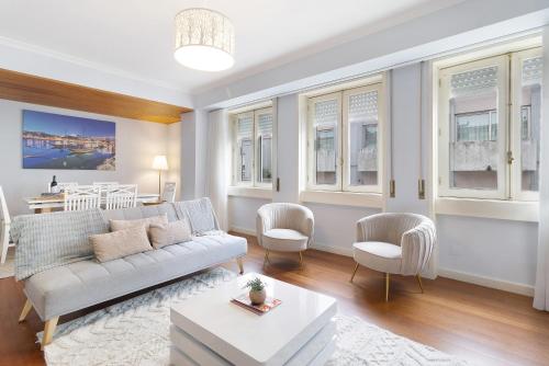 Apartment Boutique Santa Catarina 1 — 4-Star Luxury Hotel in Porto, Portugal