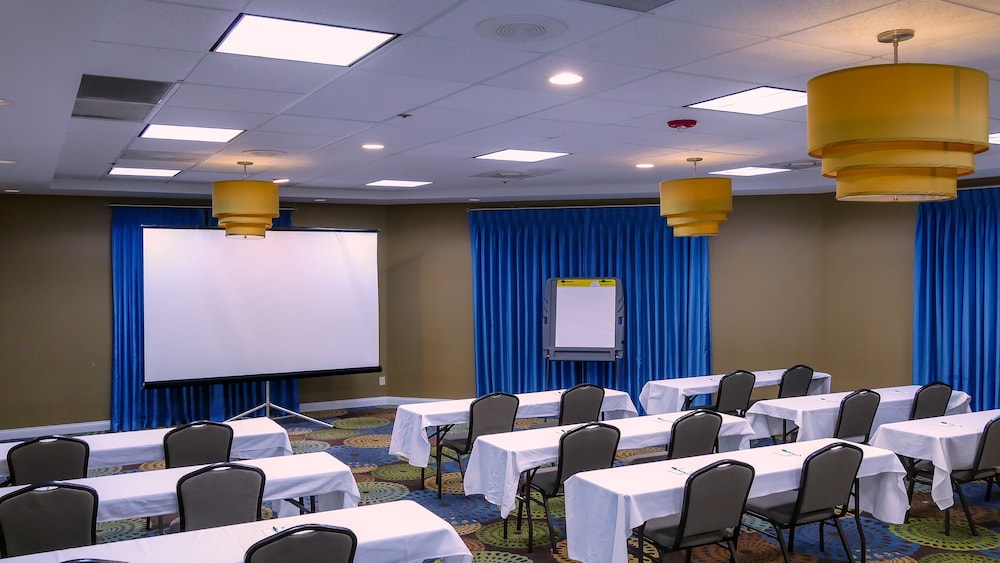 Holiday Inn Fort Myers Downtown Area by IHG - photo 31