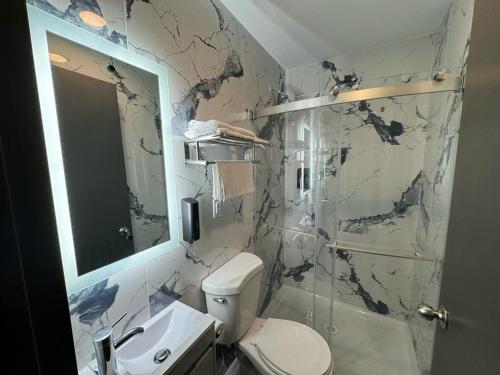 Moon Hotel Brooklyn - photo 5
