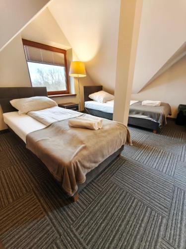 Route One Restauracja & Pokoje Hotelowe in Zgierz, Poland