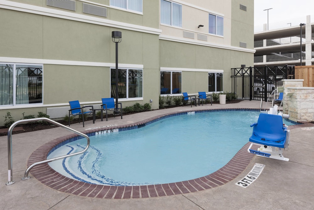 Courtyard by Marriott Dallas Plano Richardson - photo 36