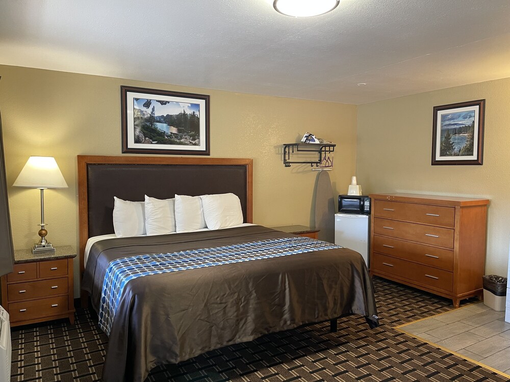 Tahoe Hacienda Inn - photo 31