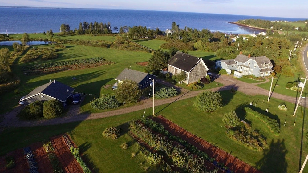 Amherst Shore Country Inn in Amherst, Canada