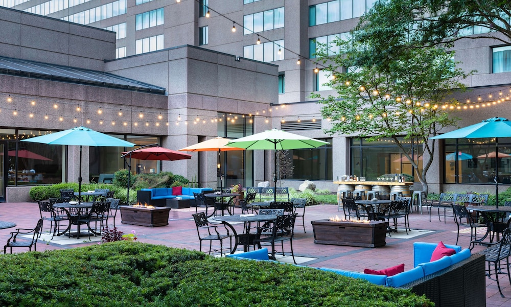 Hilton Fairfax - photo 47