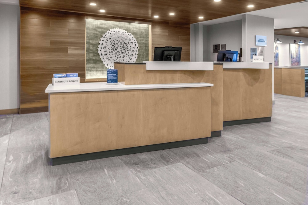 Fairfield Inn & Suites by Marriott Rocky Mount - photo 4