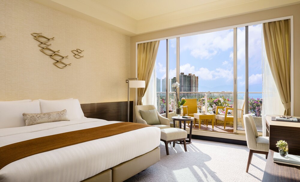 Hong Kong Gold Coast Hotel - carbon neutral hotel in Hong Kong