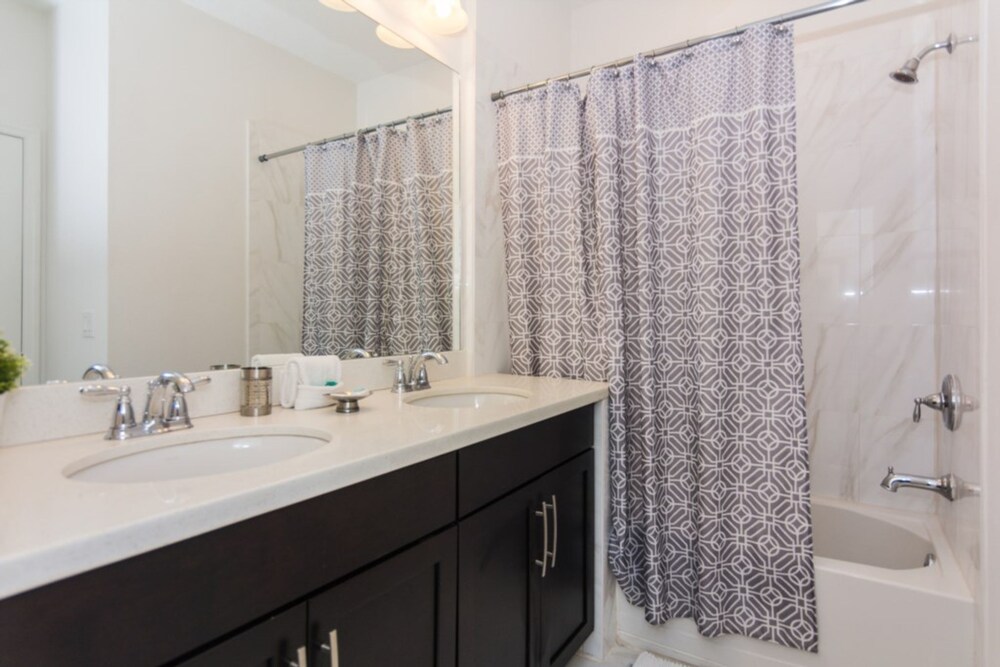 Festival Resort 450 Five Bedroom Townhome with Private Plunge Pool - photo 24