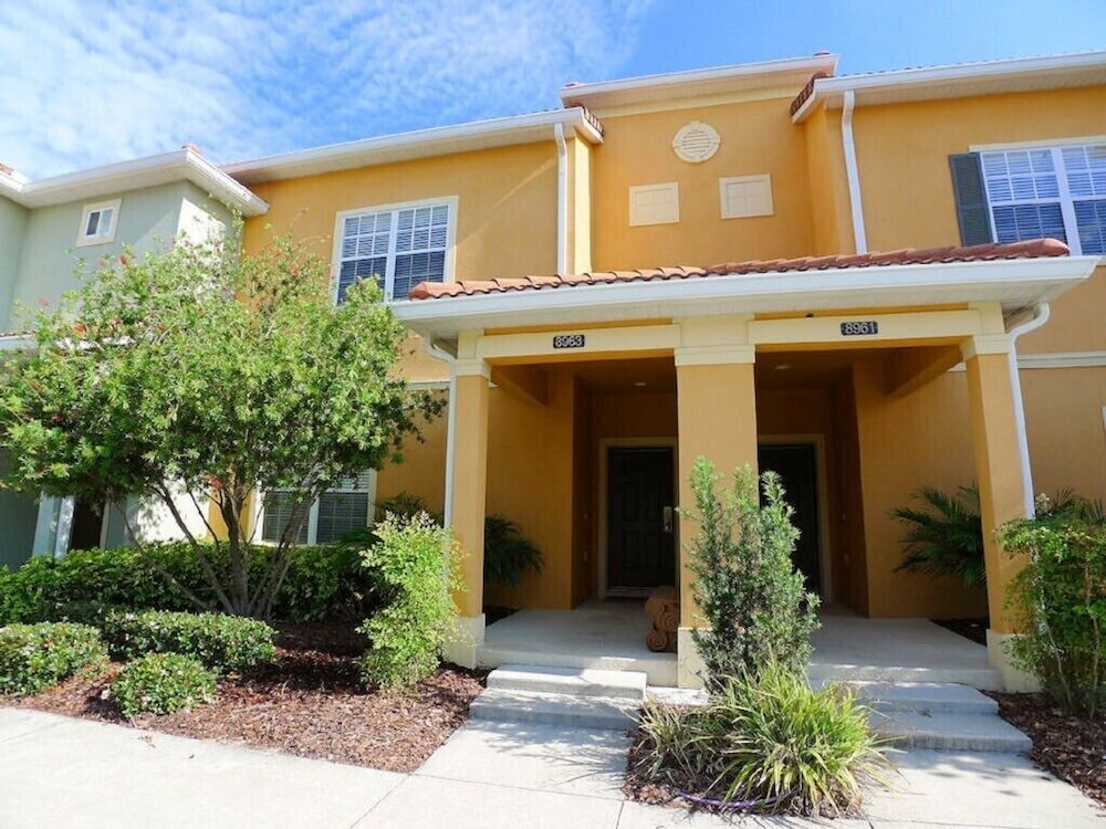 Paradise Palms Resort 8963GCPIL Four Bedroom Townhome — hotel in Four Corners