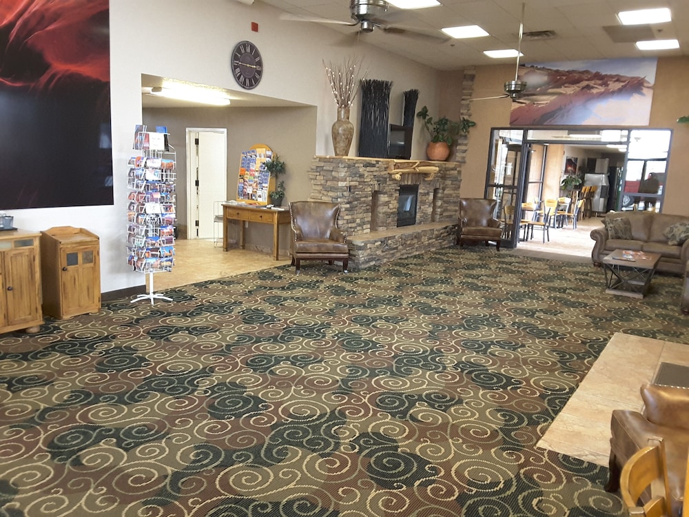 Inn at the Canyons - photo 6