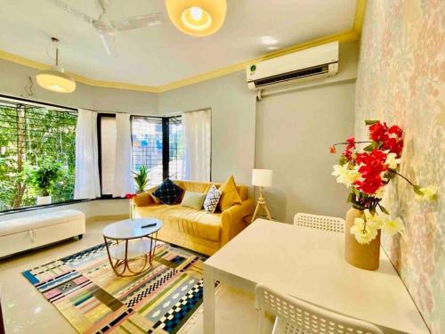 Simon Lydia 3 A Bliss Nest in Bandra Pali Village by Connekt Homes