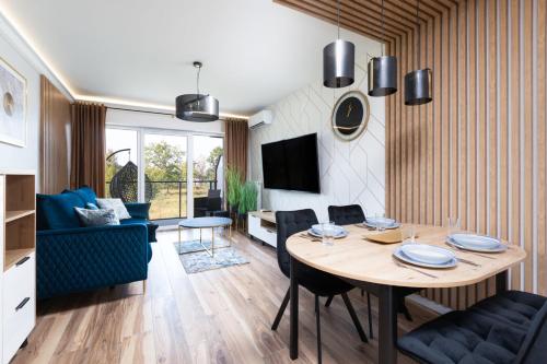 Apartament Bursztynowy Dziwnów by Major Domus Club — 4-Star Luxury Hotel in Dziwnow, Poland