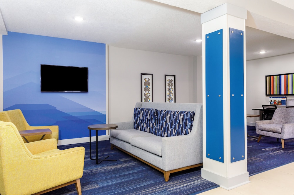Holiday Inn Express & Suites Jacksonville Atlantic Beach by IHG - photo 7