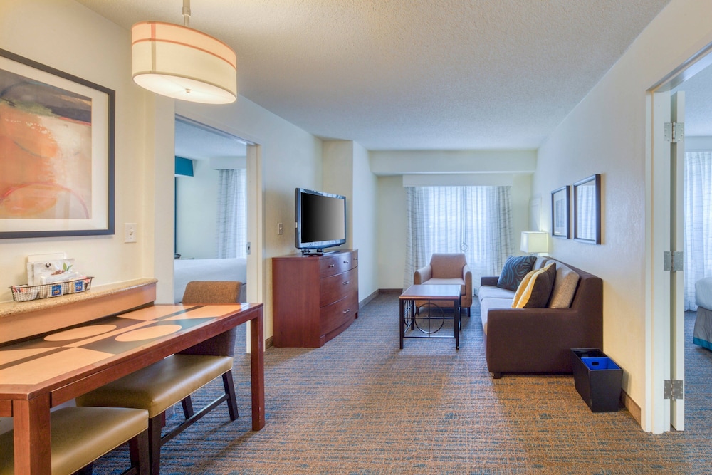 Residence Inn by Marriott Chapel Hill - photo 7