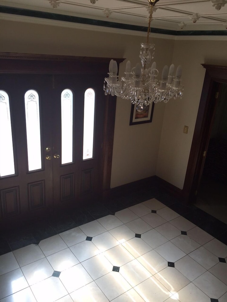 Manor Estate — Oxenford — photo 2