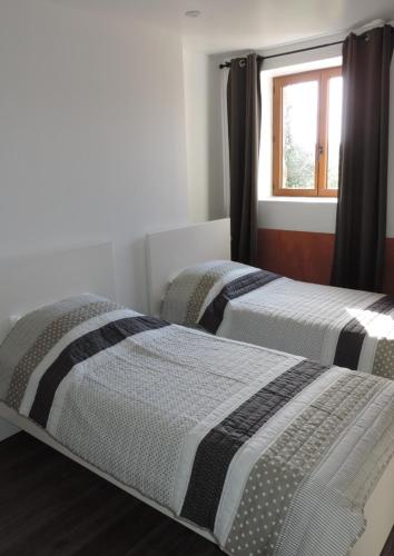 Private Bedroom With Private Bathroom In A Shared Apartment — 4-Star Luxury Hotel in Gzira, Malta