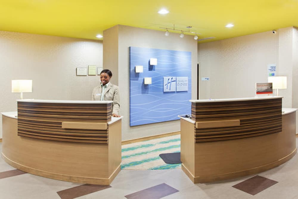 Holiday Inn Express Hotel & Suites Warner Robins North West by IHG in Warner Robins, United States