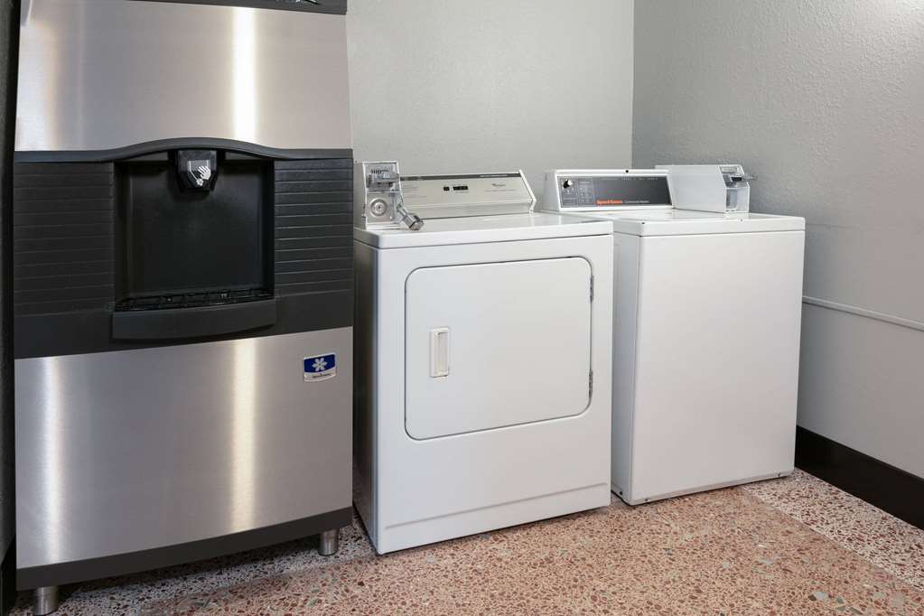 Wingate by Wyndham DFW North Irving - photo 56