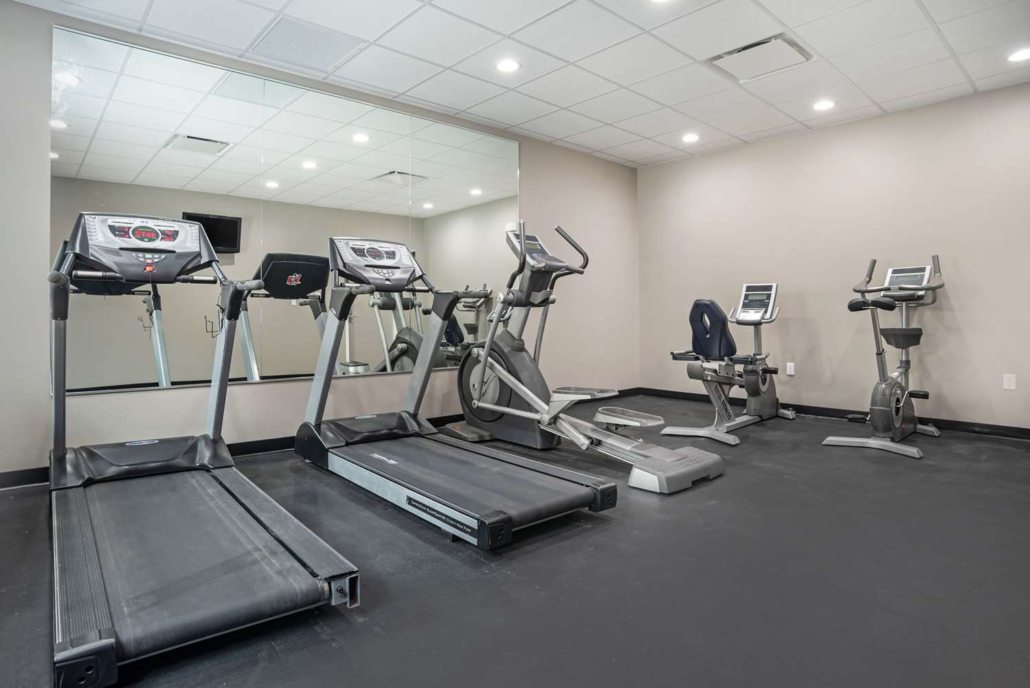 Quality Inn Baton Rouge East I 12 - photo 12