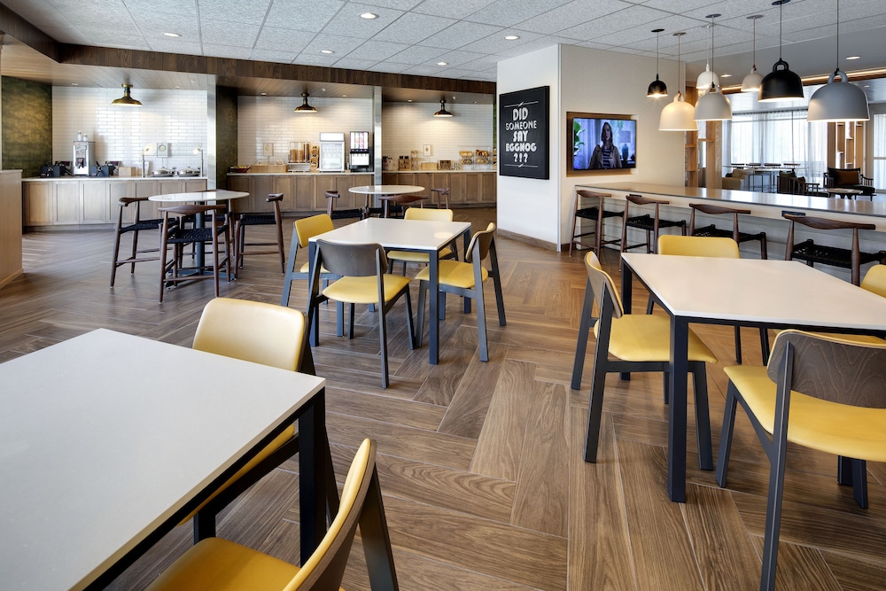 Fairfield Inn & Suites by Marriott Tampa Wesley Chapel - photo 26