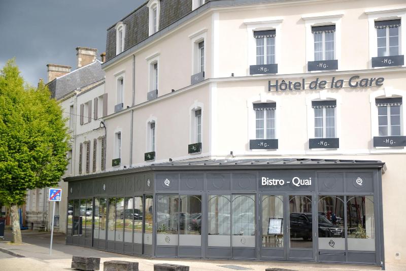 Hotel De La Gare - carbon neutral hotel in La Roche-Sur-Yon