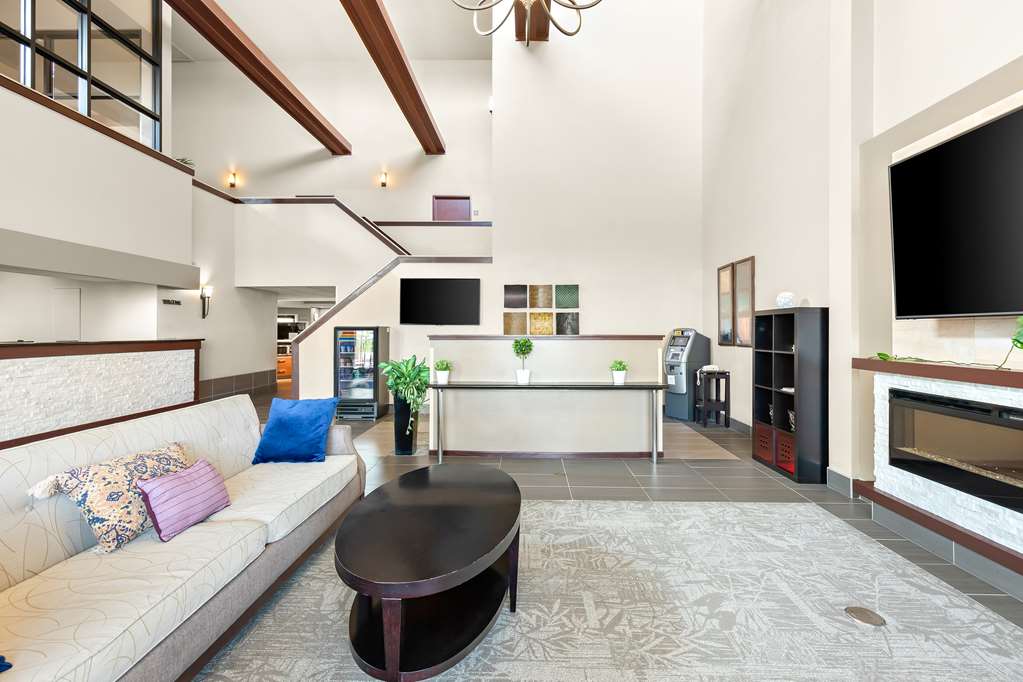 Best Western West Towne Suites - photo 13