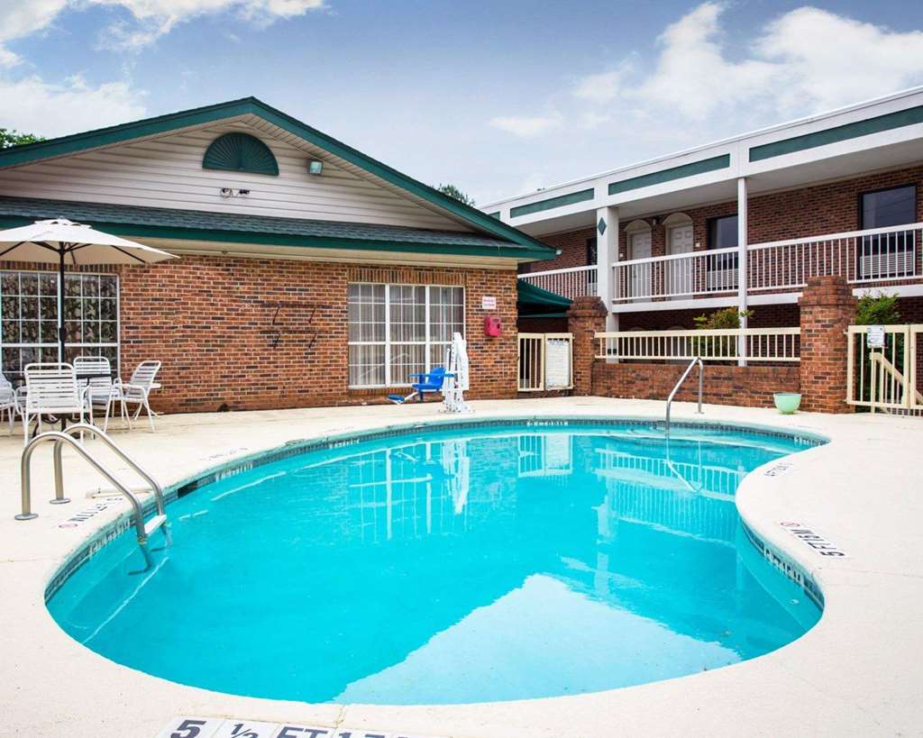 Rodeway Inn Harbison Area - photo 10