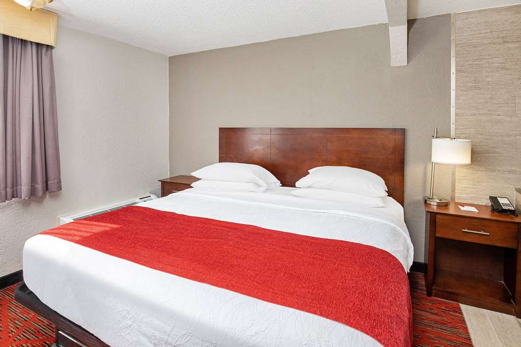 Ramada by Wyndham Bowling Green - photo 31