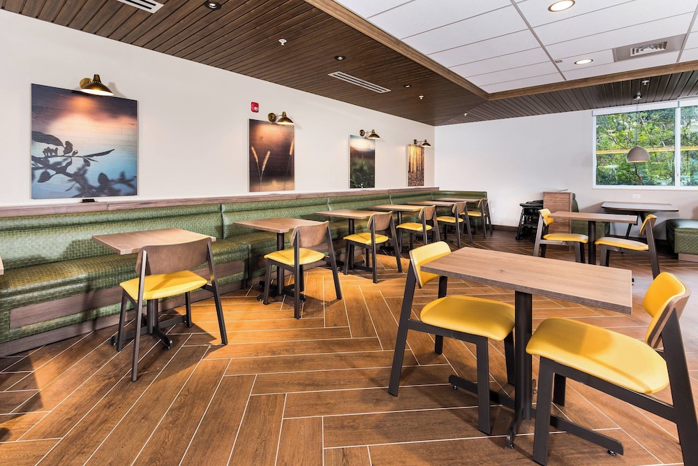 Fairfield Inn & Suites by Marriott Crestview - photo 24