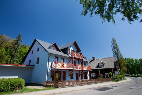 Apartmány Bardi - carbon neutral hotel in Unknown City
