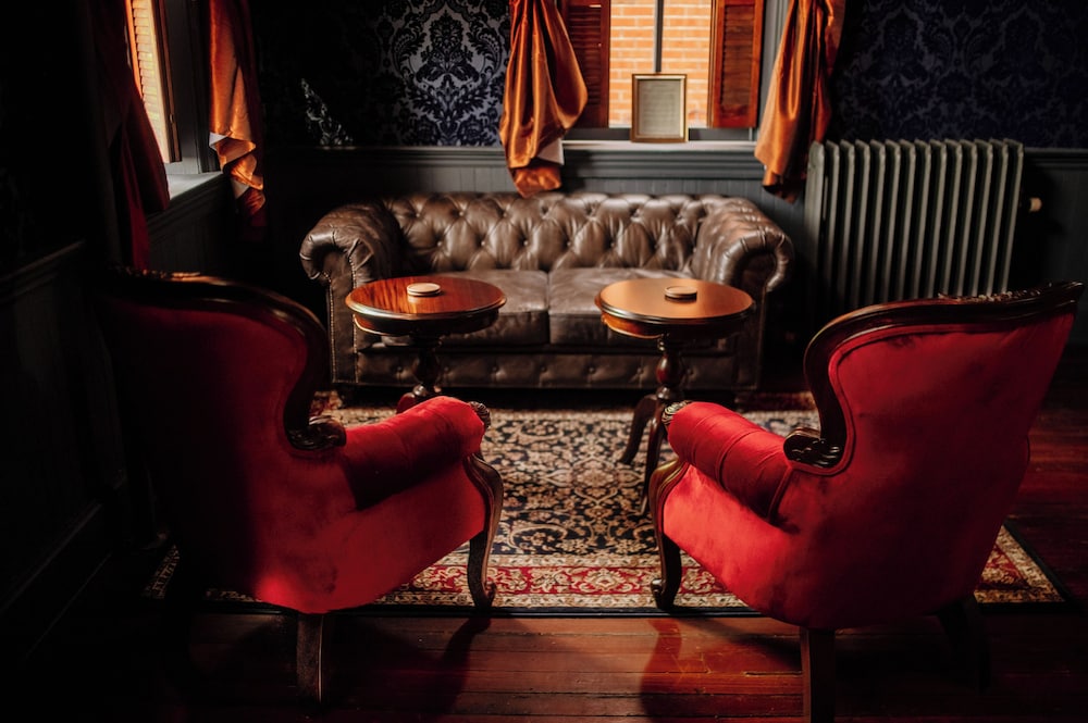 White House Hotel - photo 37