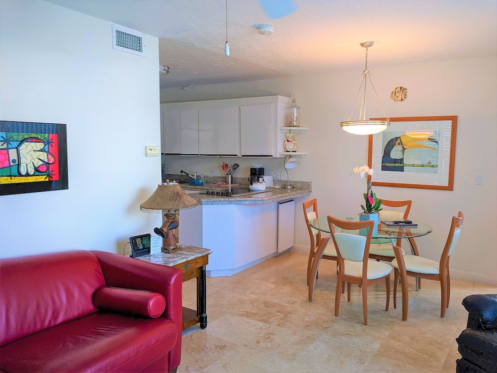 Manhattan Tower Apartment Hotel - photo 68