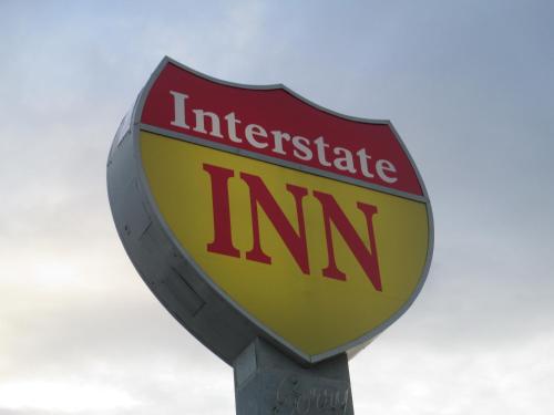 Interstate Inn - photo 7