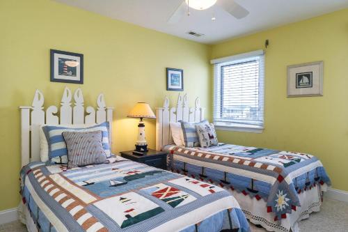 Tar Healin by Oak Island Accommodations - photo 47