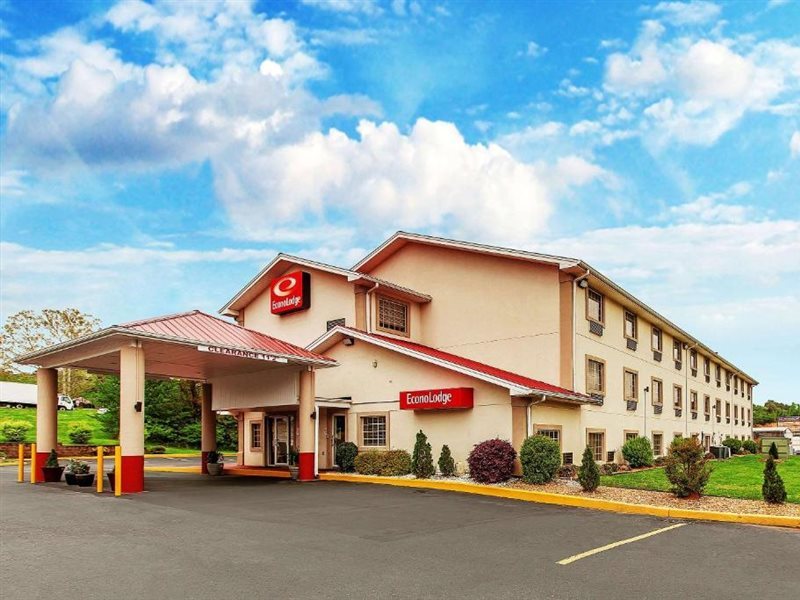 Econo Lodge Rome South in Rome, United States