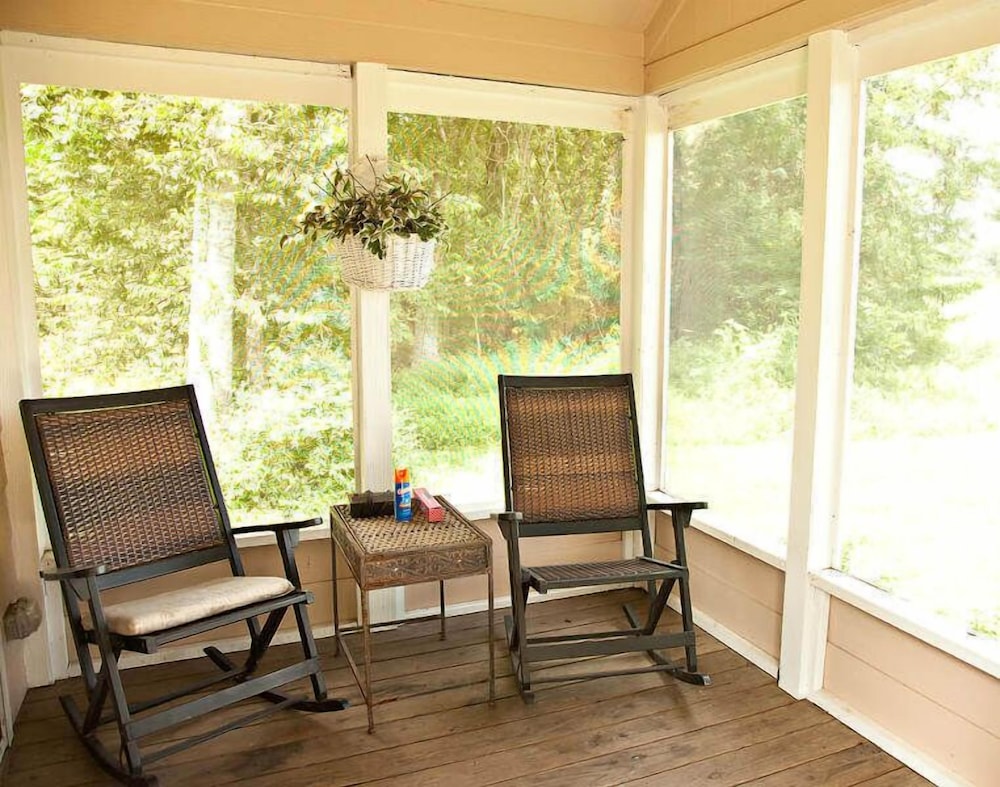 Lillian Farms Bed & Breakfast - photo 72