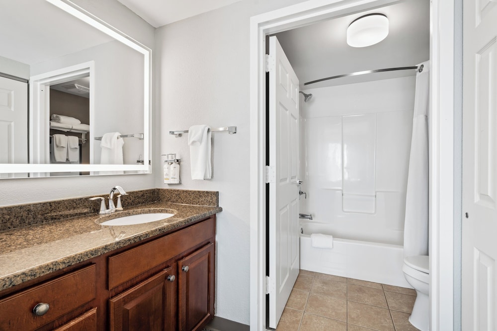 Staybridge Suites North Brunswick by IHG - photo 22